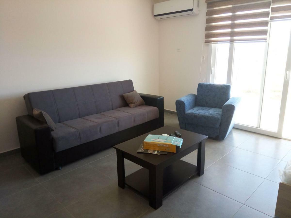 Long Beach Holiday Apartments Trikomo Экстерьер фото