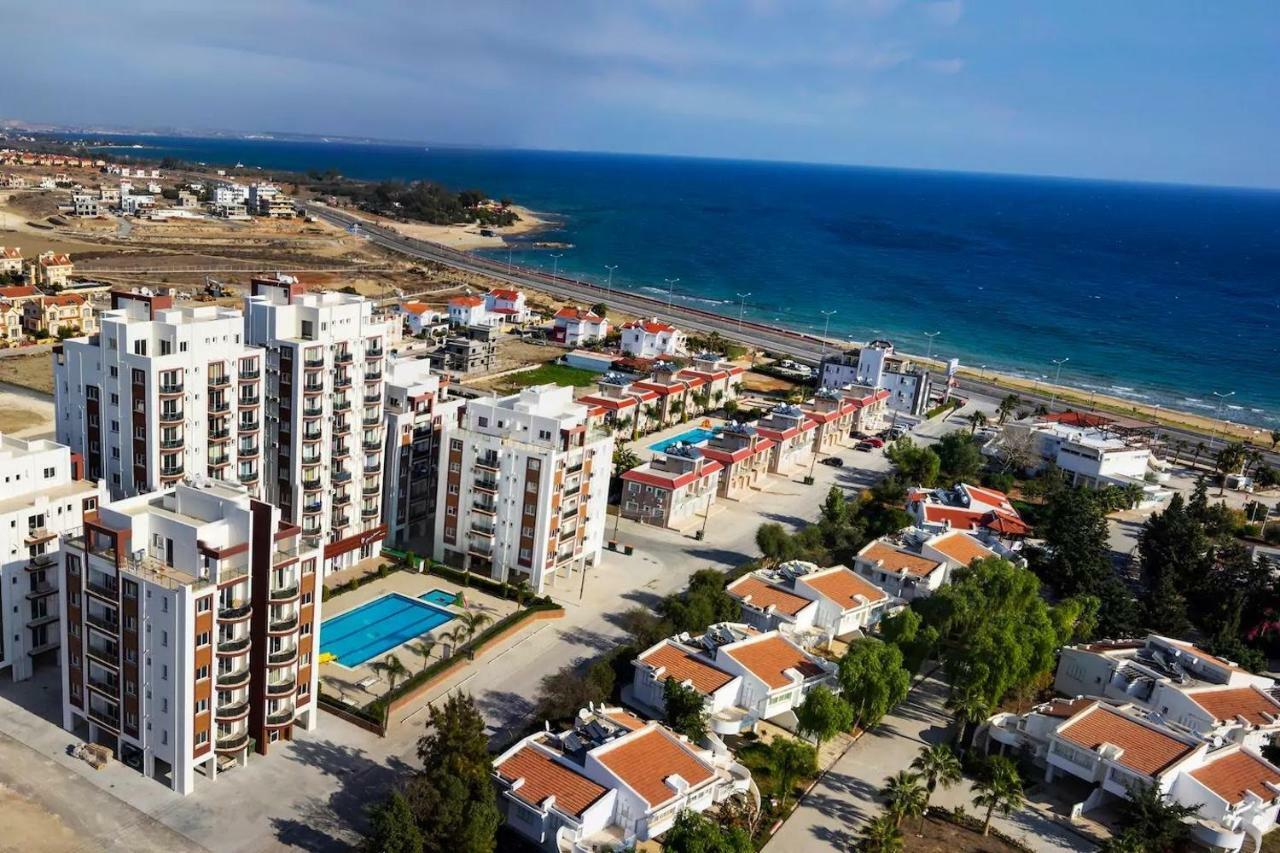 Long Beach Holiday Apartments Trikomo Экстерьер фото